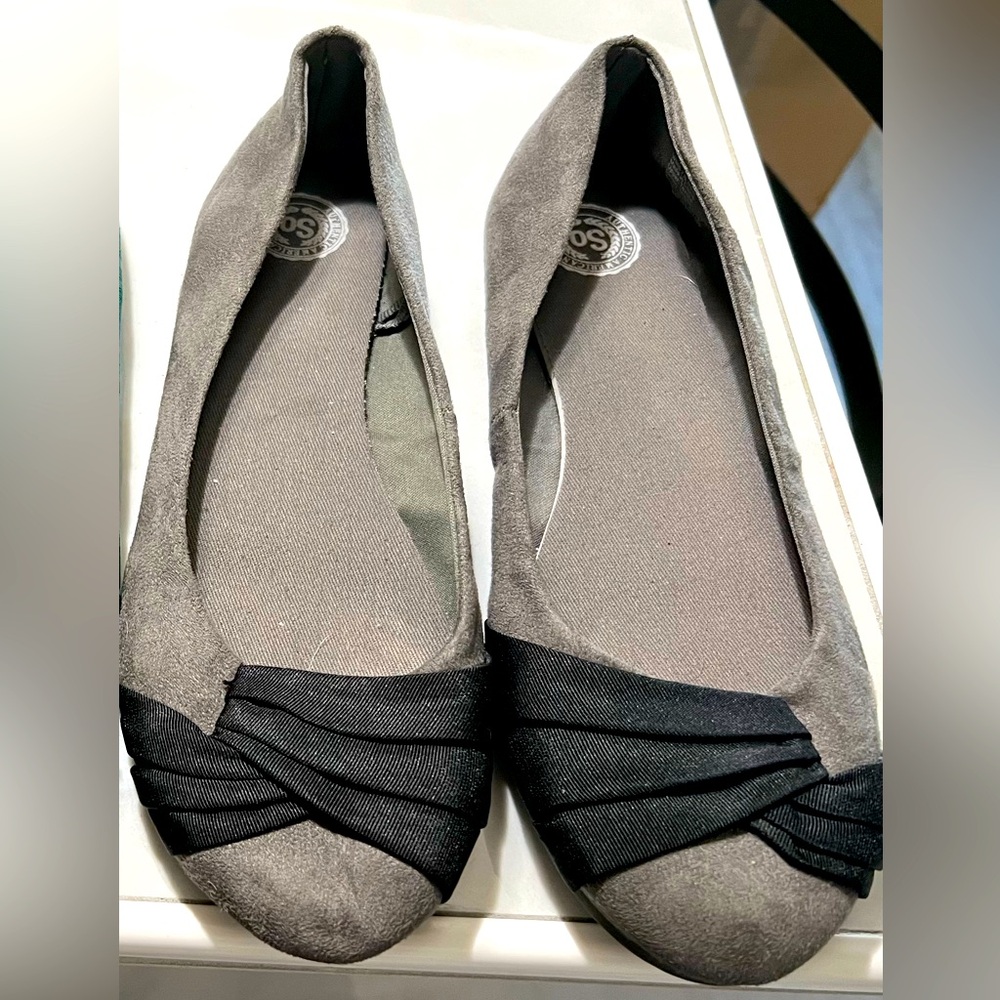 SO Flats - Like New